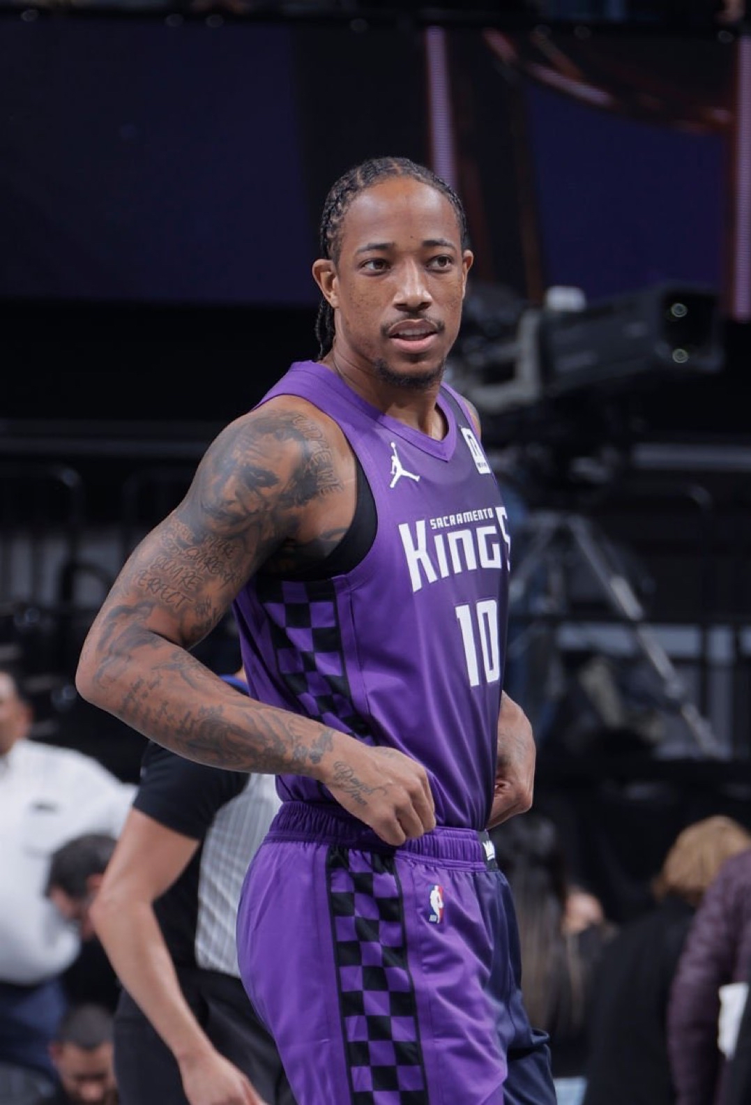 的需求量激 的需求量激