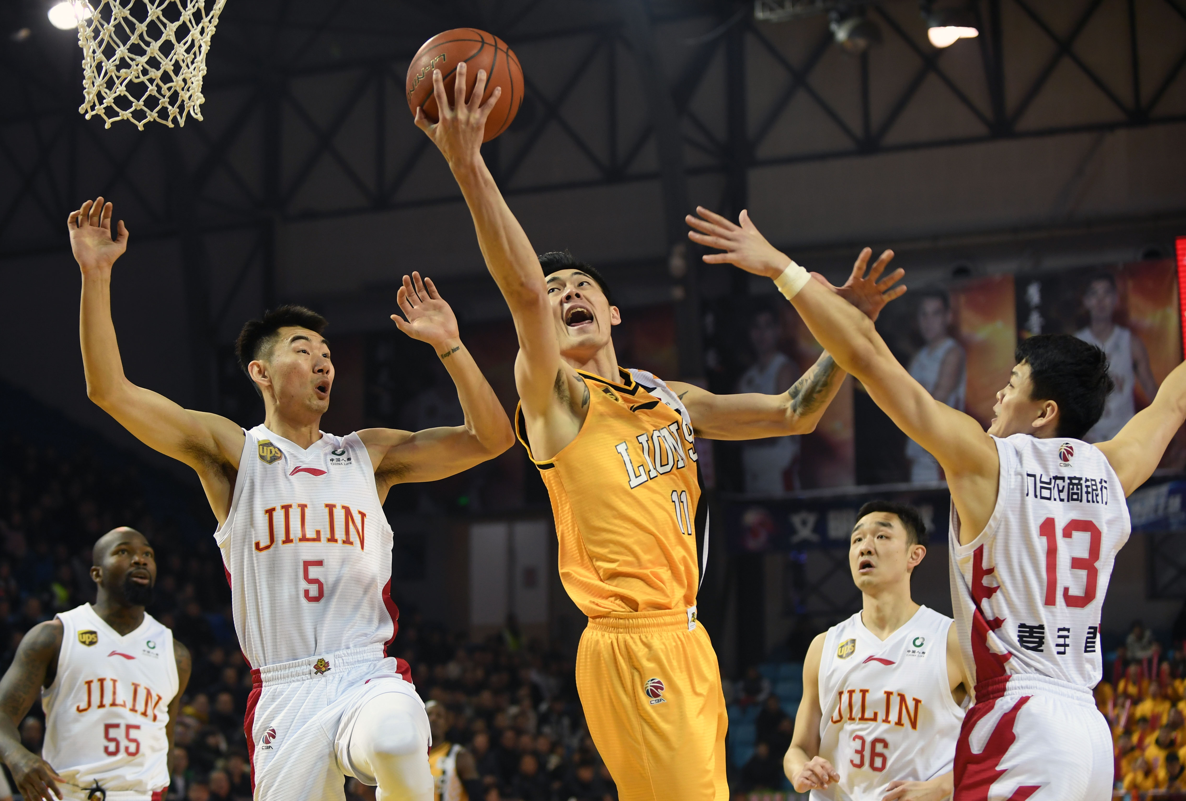 队关注奥特 队关注奥特